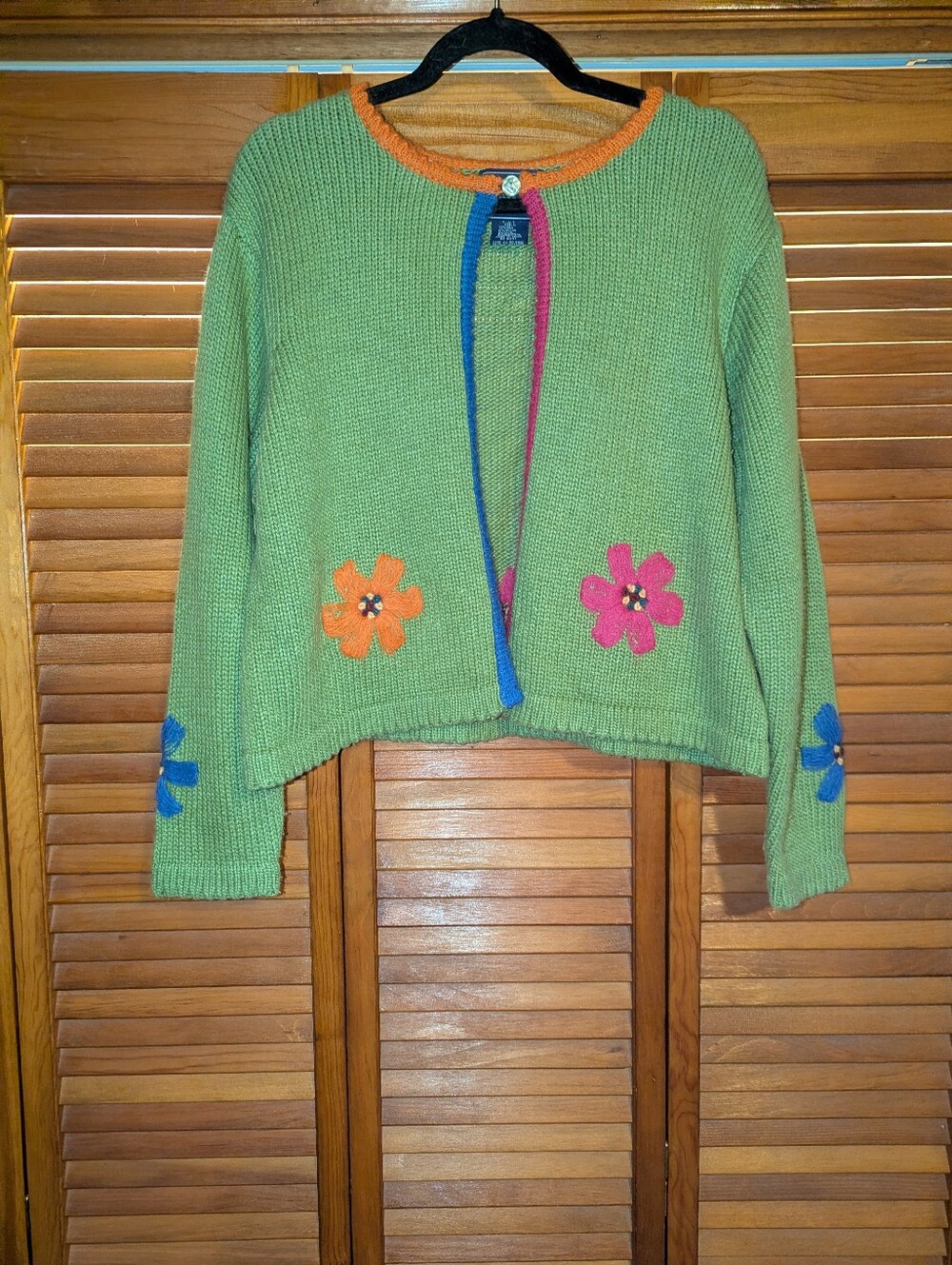 Vintage Wool Silk Blend Colorful Playful Embroidered Cardigan Sweater Eagles Eye
